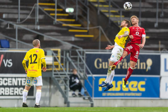 Falkenbergs Marcus Mathisen och Elfsborgs Sivert Nilsen