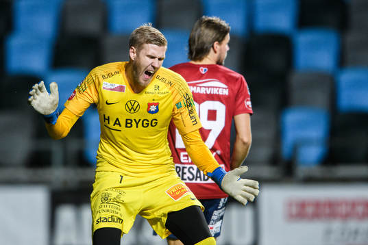 Bläddra bland fler bilder av Fotboll, Superettan, Örgryte - Akropolis