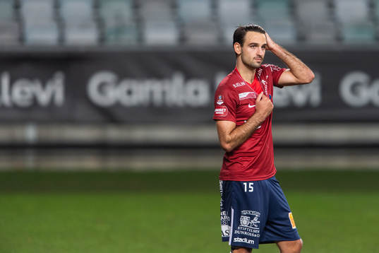 Örgrytes Oliver Stanisic deppar