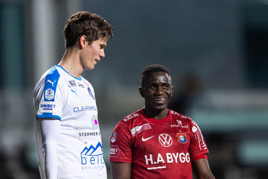 Akropolis Sebastian Ungman-Backlund och Örgrytes Babacarr