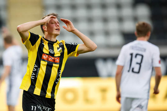 Häckens Viktor Lundberg deppar