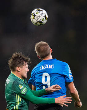 Dalkurds Samuel Leach Holm och Halmstads Mikael Boman
