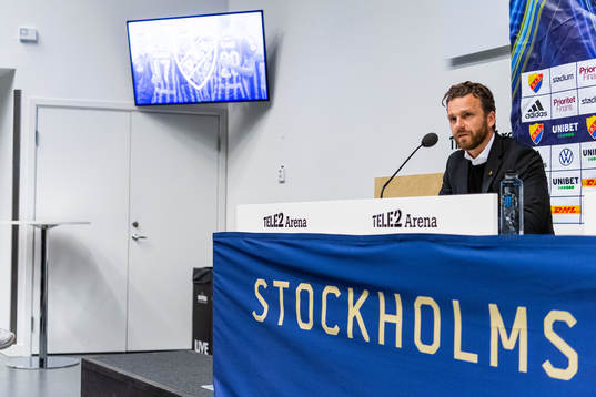 s tränare Bartosz Grzelak