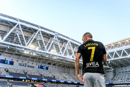 s Sebastian Larsson