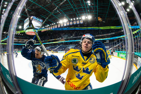 Jesper Sellgren #58, SWE, Otto Karvinen #21, FIN
