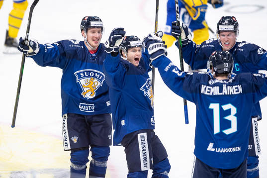 Eemeli Suomi #10, FIN, Vili Saarijärvi #18, FIN score