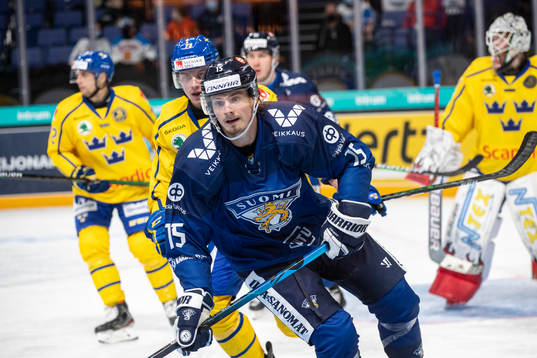 Markus Nurmi #15, FIN, Adam Ollas Mattsson #73, SWE