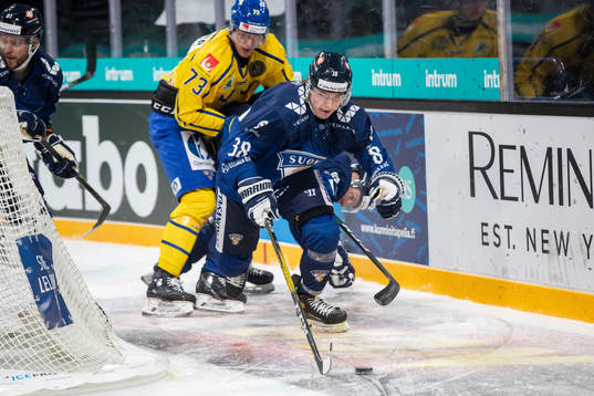 Adam Ollas Mattsson #73, SWE, Jere Innala #38, FIN