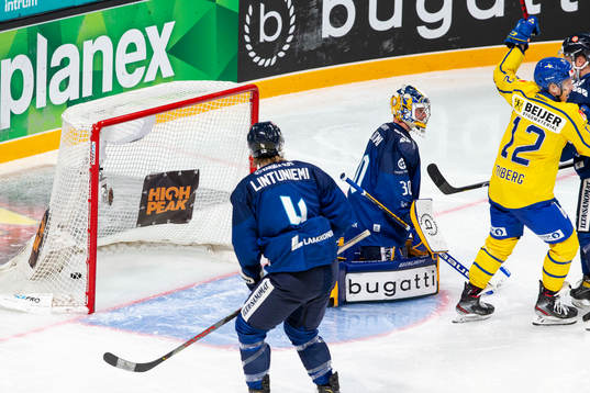 Alex Lintuniemi #4, FIN, Sami Rajaniemi #30, FIN, Max