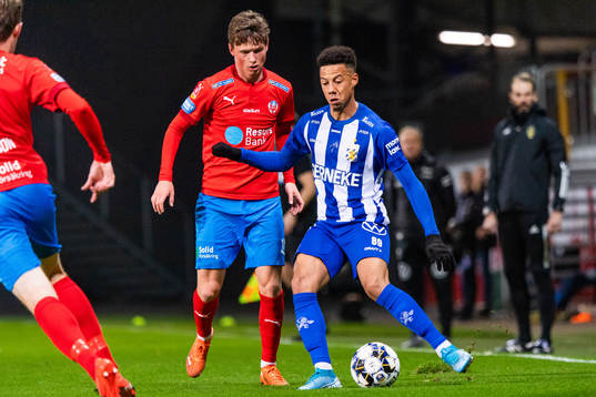 Helsingborgs Max Svensson och IFK Göteborg Tobias Sana