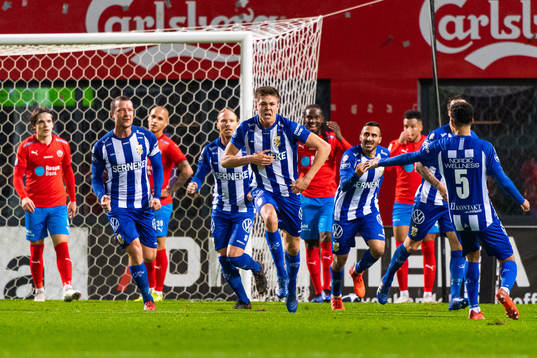 IFK Göteborg Emil Holm jublar med lagkamrater