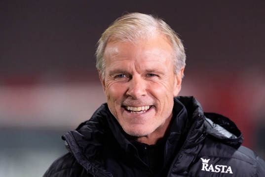 IFK Göteborg tränare Roland Nilsson innan fotbollsmatchen