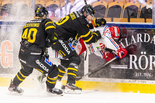 Västerås Jimmie Jansson Lorek och Timrås Hugo Reinhardt