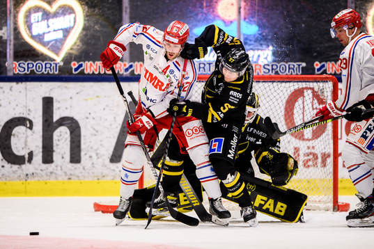 Timrås Christopher Liljewall och Västerås Carl Ehrnberg