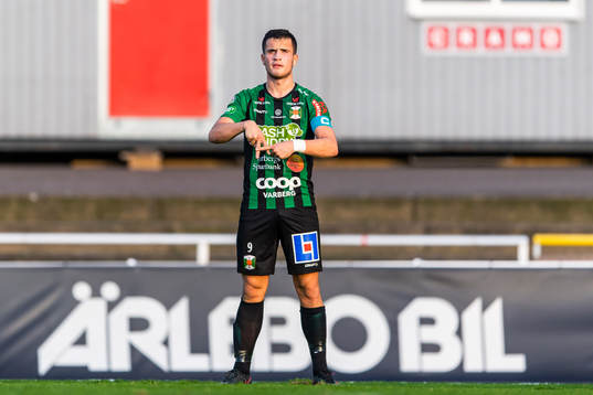 Varbergs Astrit Selmani jublar