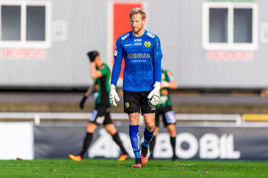 Hammarbys målvakt David Ousted deppar