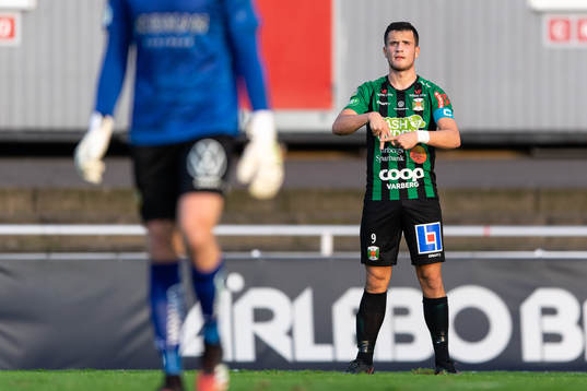 Varbergs Astrit Selmani jublar