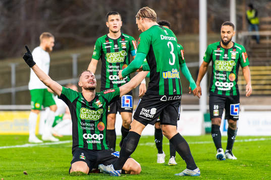 Varbergs Albert Ejupi jublar