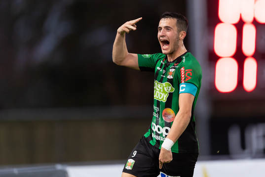 Varbergs Astrit Selmani jublar