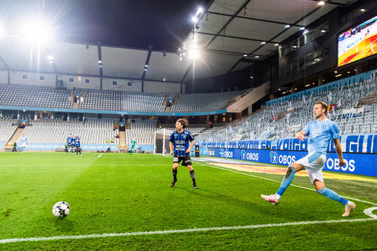 Sirius Isak Bråholm och Malmö FFs Ola Toivonen
