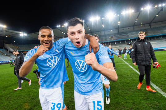 Malmö FFs Amin Sarr och Anel Ahmedhodzic jublar över