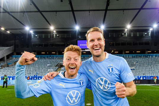 Malmö FFs Anders Christiansen och Ola Toivonen jublar