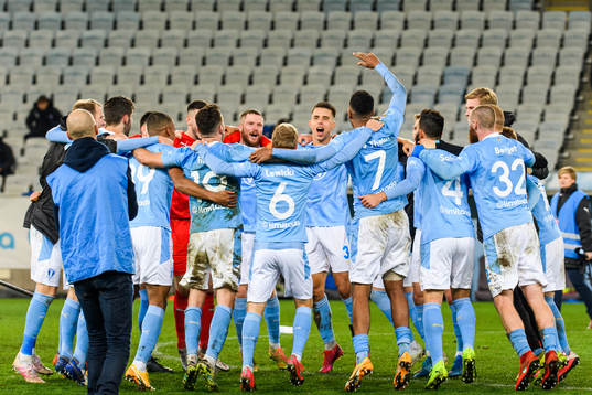 Malmö FFs spelare jublar