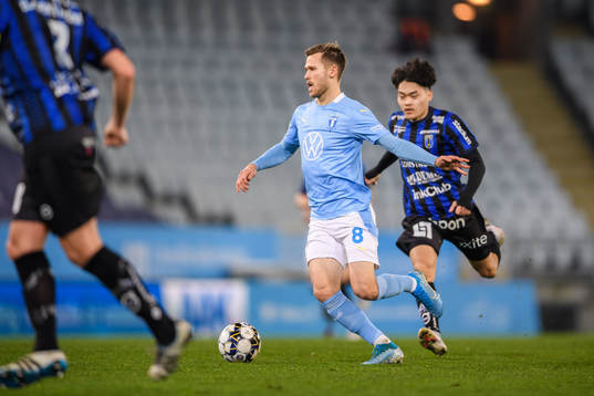 Malmö FFs Arnór Traustason och Sirius Isak Bråholm