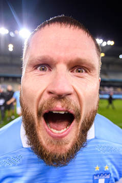 Malmö FFs Lasse Nielsen jublar över SM-guldet