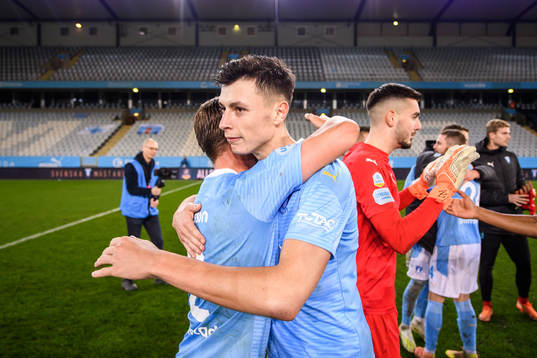 Malmö FFs Anel Ahmedhodzic jublar över SM-guldet