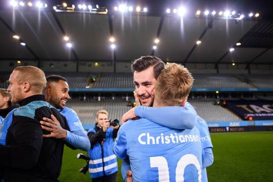 Malmö FFs Adi Nalic och Anders Christiansen jublar över