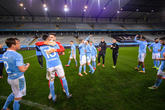 Malmö FFs målvakt Marko Johansson och Anel Ahmedhodzic