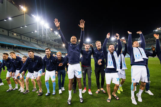 Malmö FFs spelare jublar över SM-guldet