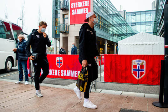 Sander Berge and Erling Braut Haaland of the Norwegian