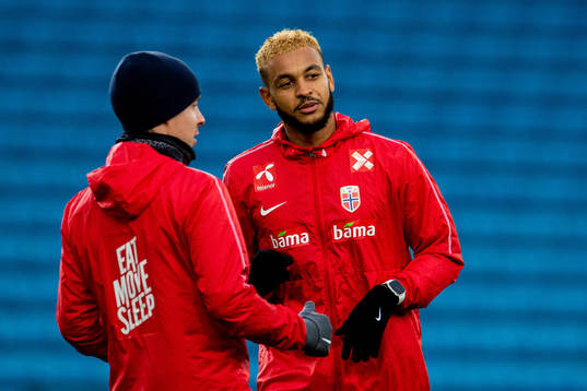 Stefan Johansen and Joshua King of the Norwegian national