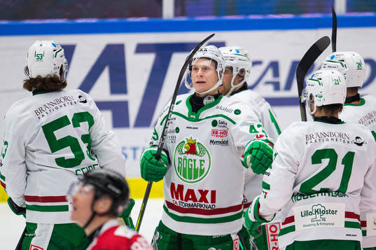 Rögles Olli Palola jublar