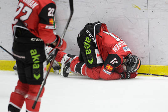 Malmö Redhawks Markus Lauridsen har ont
