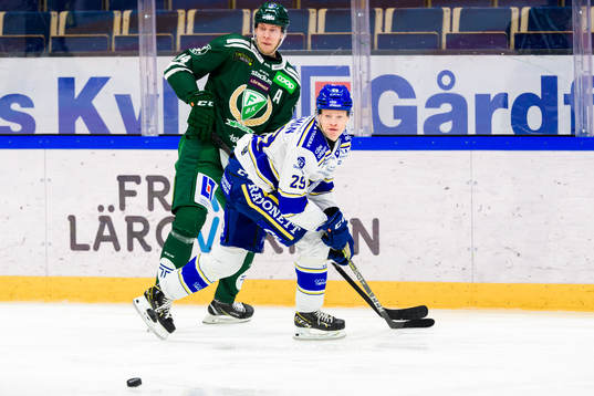 Färjestads Victor Ejdsell och Leksands Emil Heineman