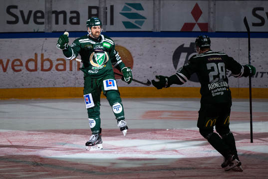 Färjestads Martin Johansson jublar