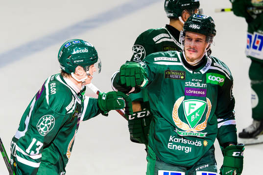 Färjestads Daniel Viksten och Joakim Nygård jublar