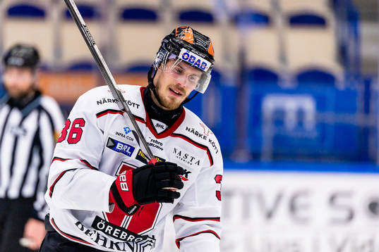 Örebros Emil Larsson deppar