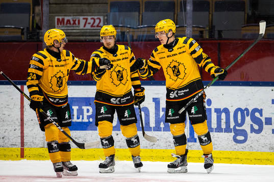Skellefteås Andreas Wingerli , Jesper Frödén och Jonatan