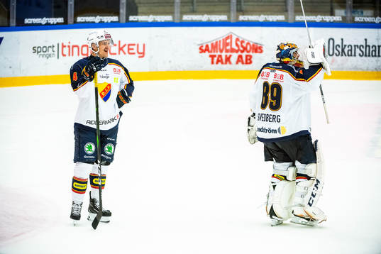 Djurgårdens Marcus Högström och målvakt Niklas Svedberg