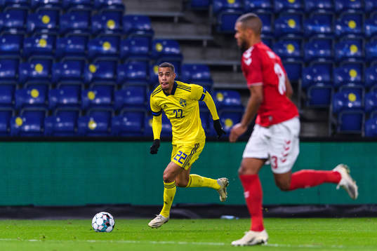 Robin Quaison of Sweden