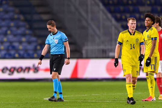 Referee Espen Andreas Eskås