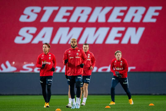 Patrick Berg and Joshua King of the Norwegian national