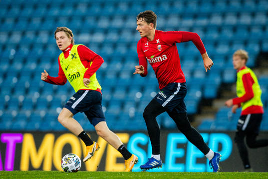 Jens Petter Hauge and Sander Berge of the Norwegian