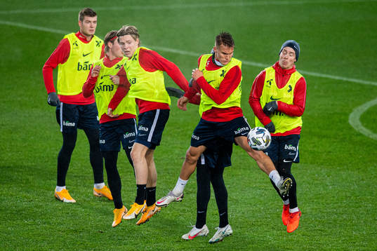 Jens Petter Hauge, Leo Skiri Østigård and Stefan Johansen