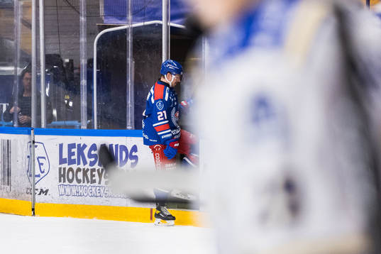 Oskarshamns Brian Cooper tilldelas ett matchstraff och