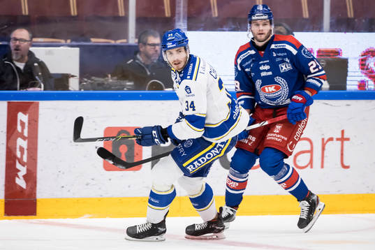 Leksands Peter Cehlarik och Oskarshamns Kim Rosdahl